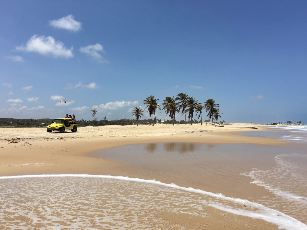 Ocean, a w tle Lagoa de Cauipe